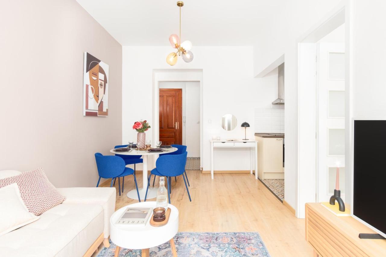 Days - Eclectic In Trendy Area Lejlighed